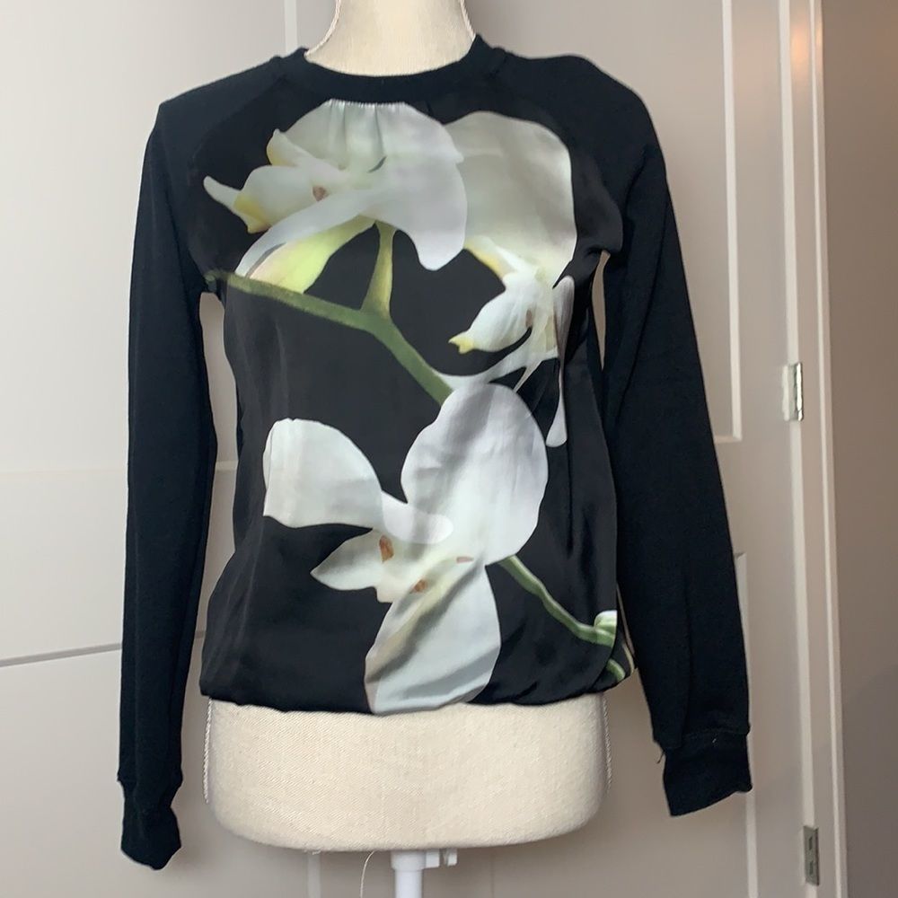 Altuzzara for Target flower print sweatshirt xs